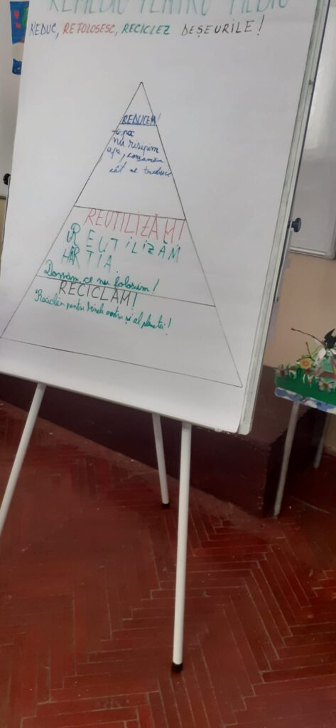 338012807_2365961283577758_1323515238922257605_n-473x1024